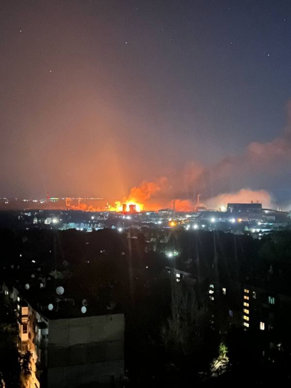 Пожар на месте прилета в Днепродзержинске