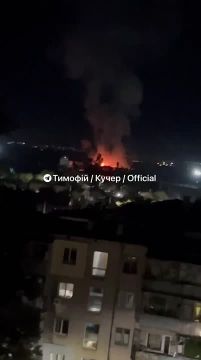 В Днепре "Герани" прилетели по депо, на месте возник крупный пожар
